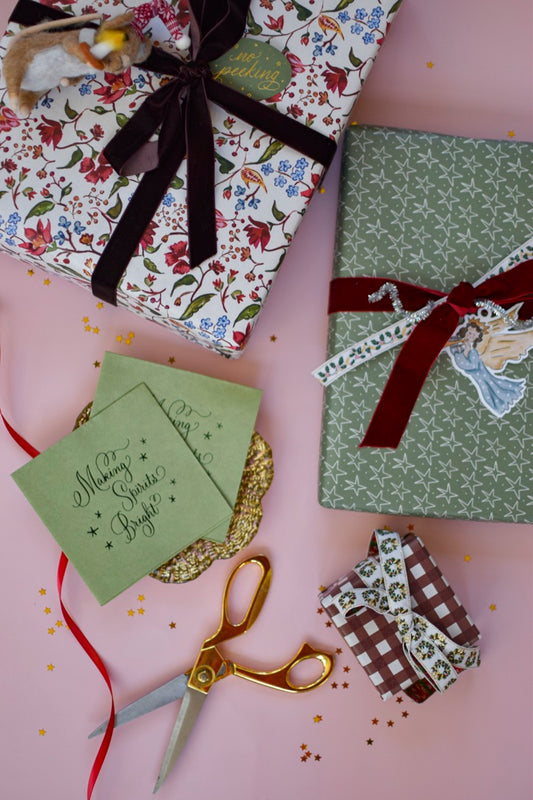 Holiday Floral and Gingham Wrapping Paper Set