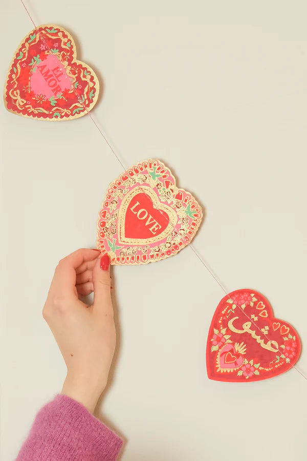 Valentine's Day Paper Garland